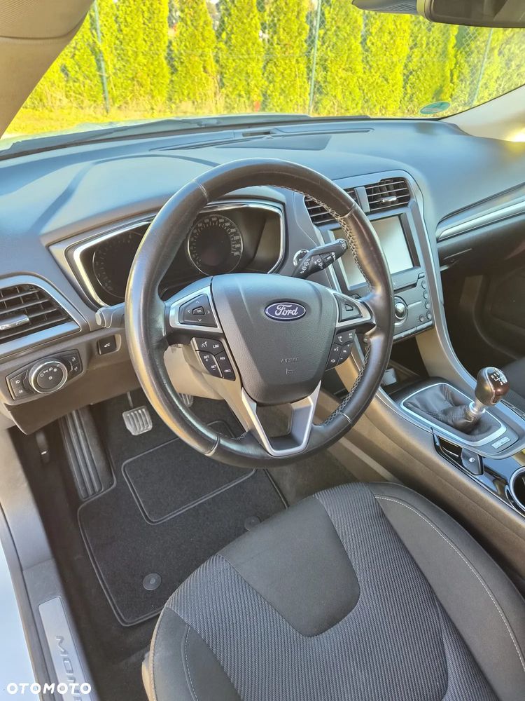 Ford Mondeo - 20