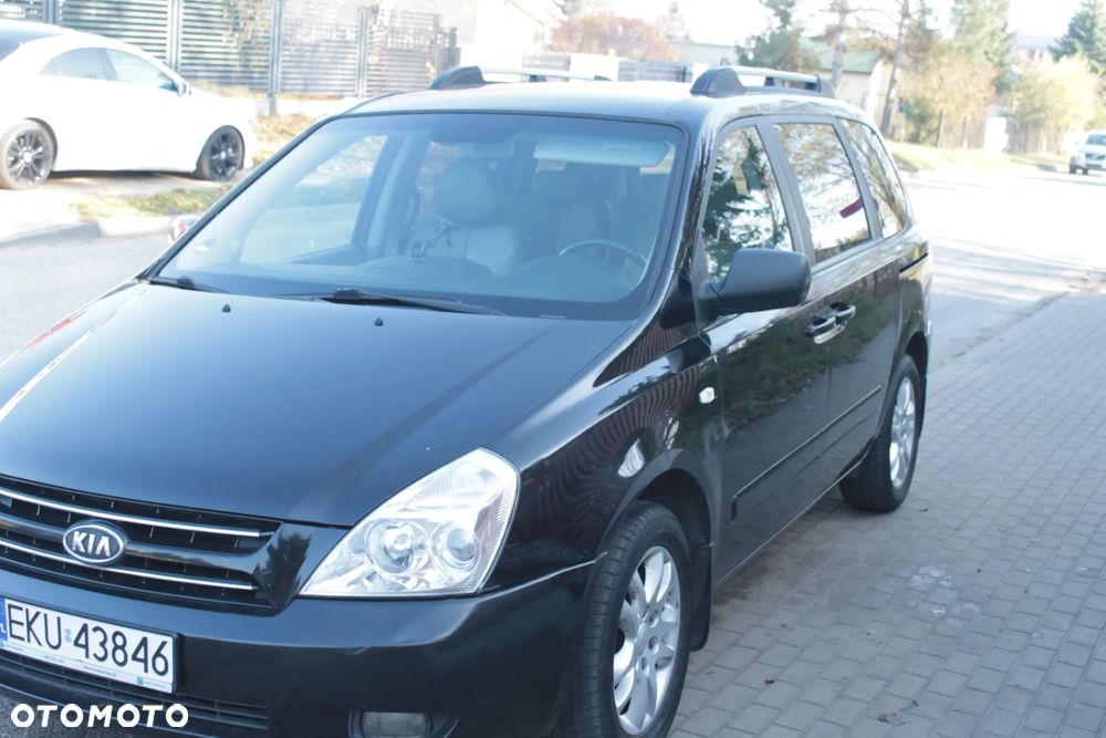 Kia Carnival 2.9 CRDi EX - 3