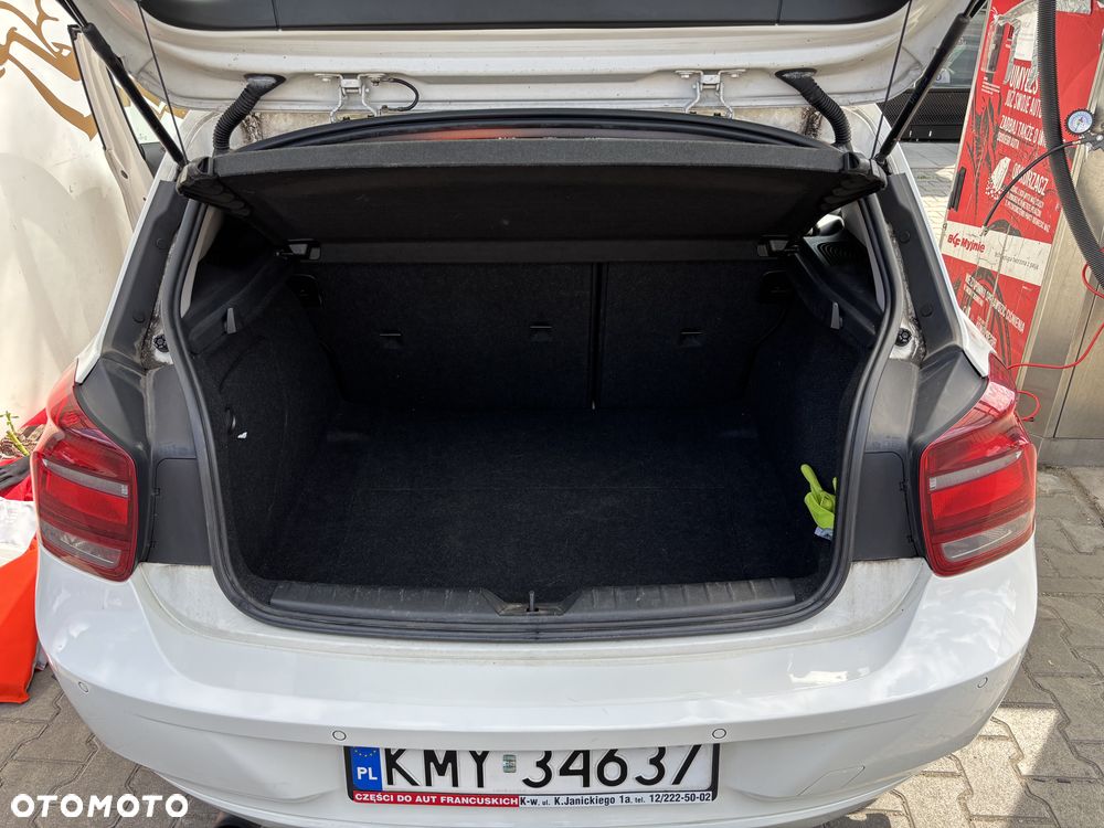 BMW Seria 1 118i Sport Line - 12