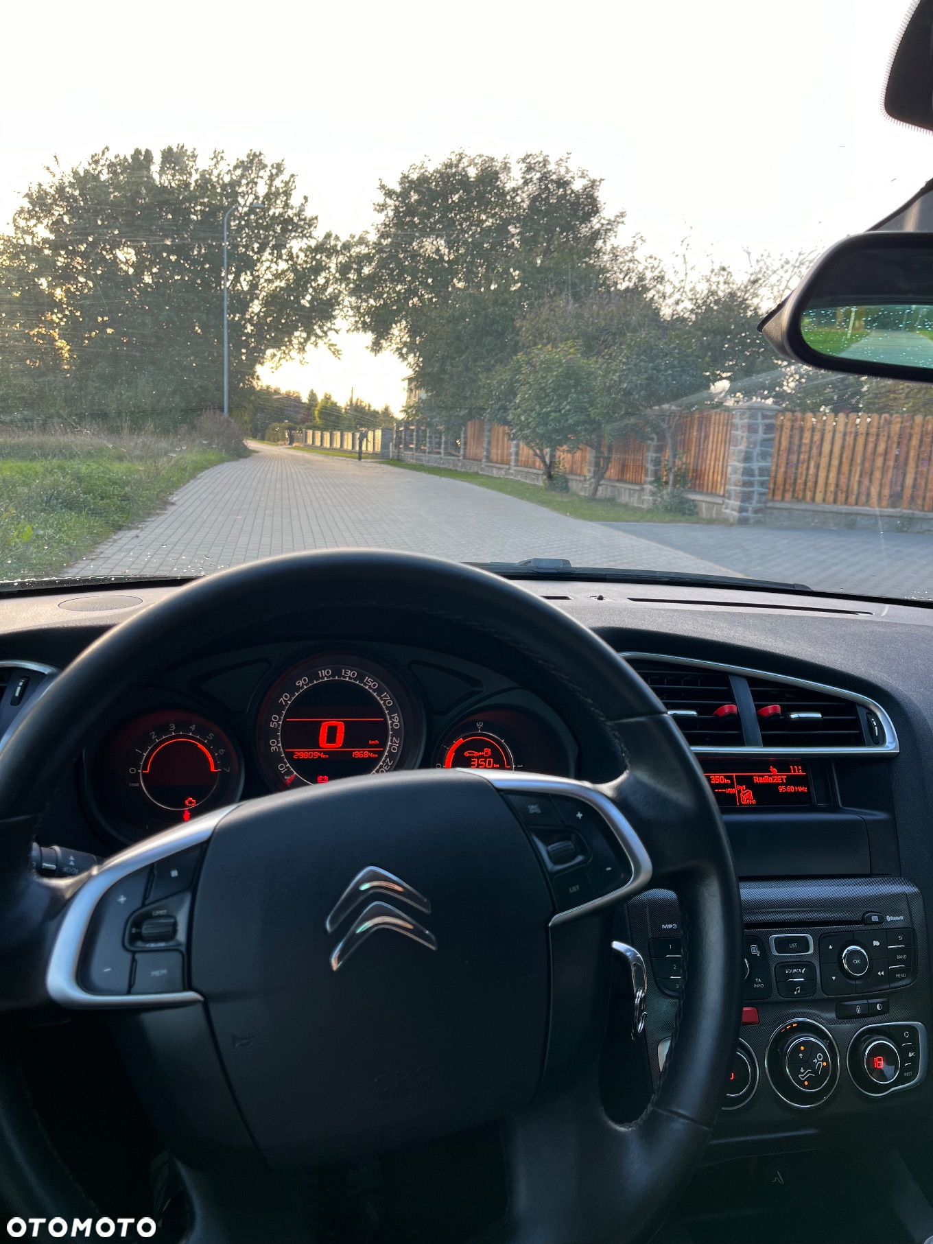 Citroën C4 1.6 HDi Attraction - 9