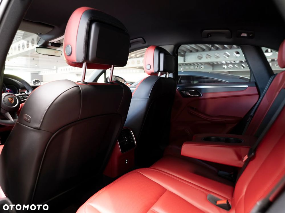 Porsche Macan Standard - 26