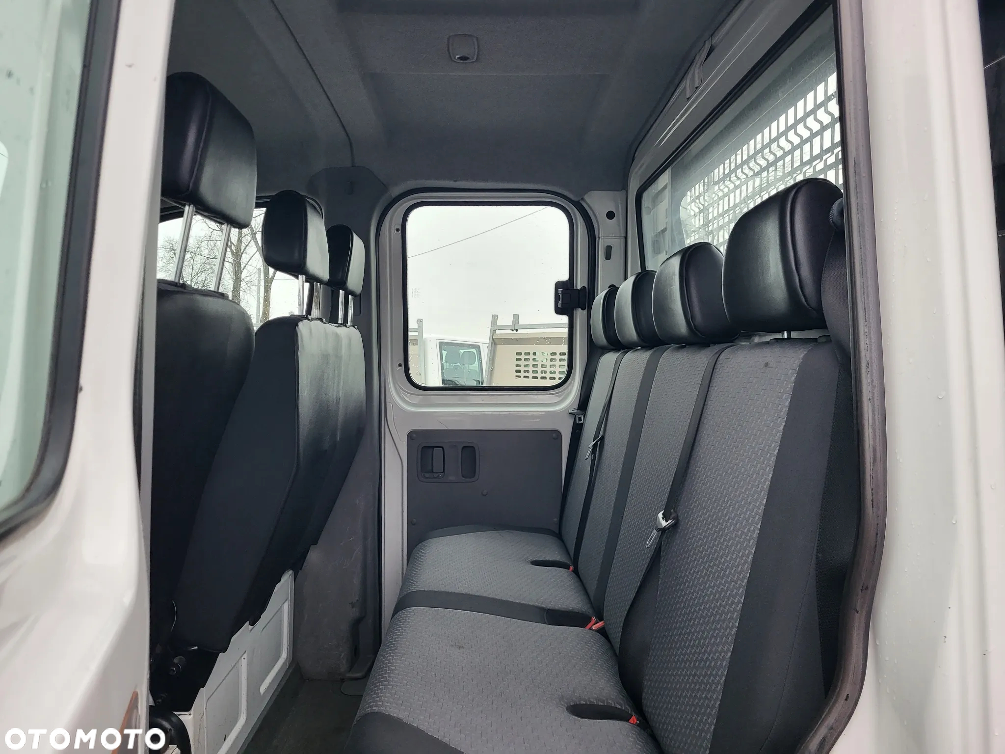 Volkswagen Crafter doka skrzynia 3.5 m klima super stan - 10