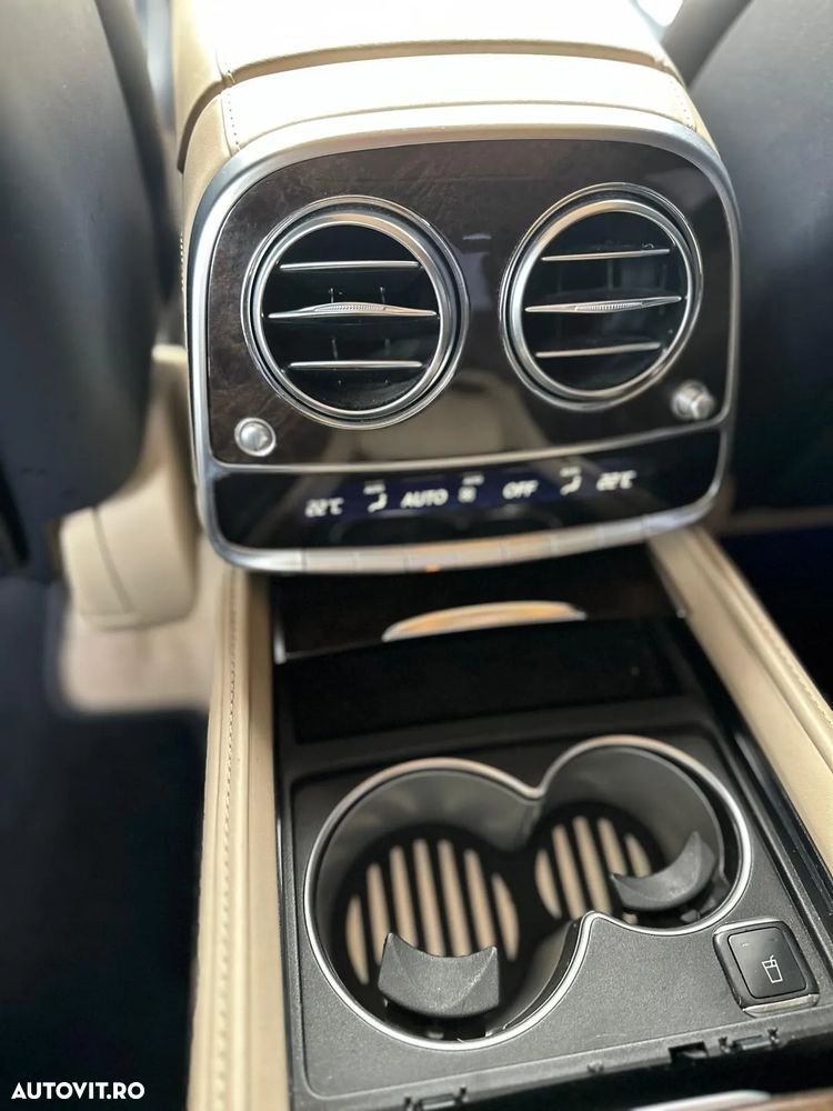 Mercedes-Benz S 500 4MATIC Long Aut - 11