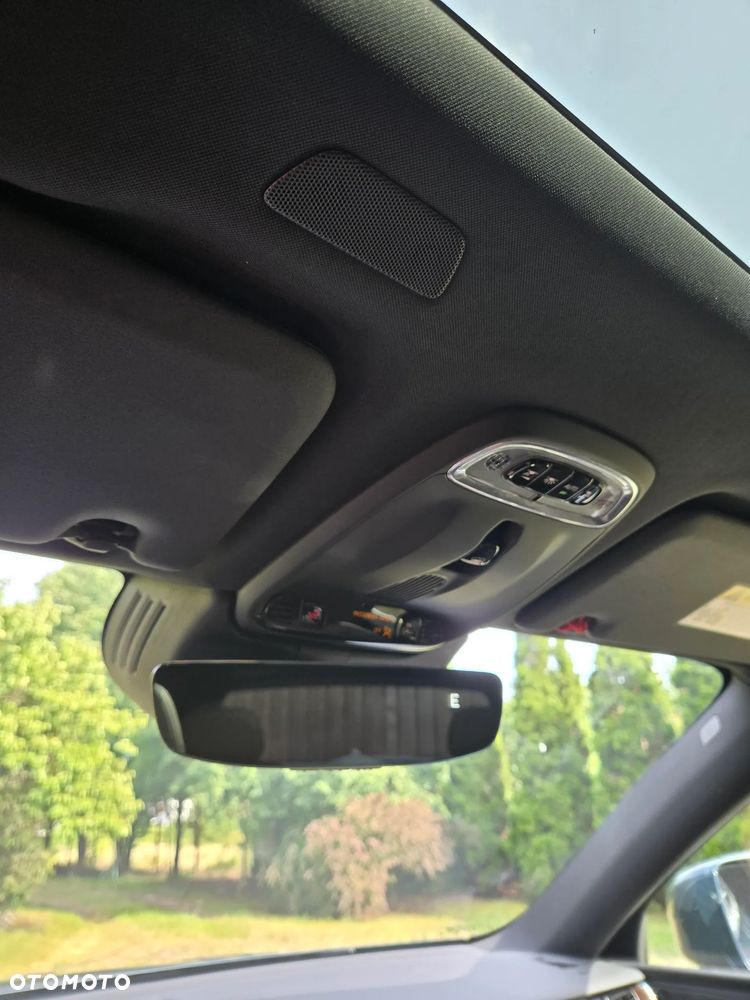Volvo XC 60 B5 B AWD Geartronic Momentum Pro - 28