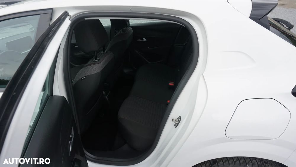 Peugeot 208 BlueHDi 100 GT - 8