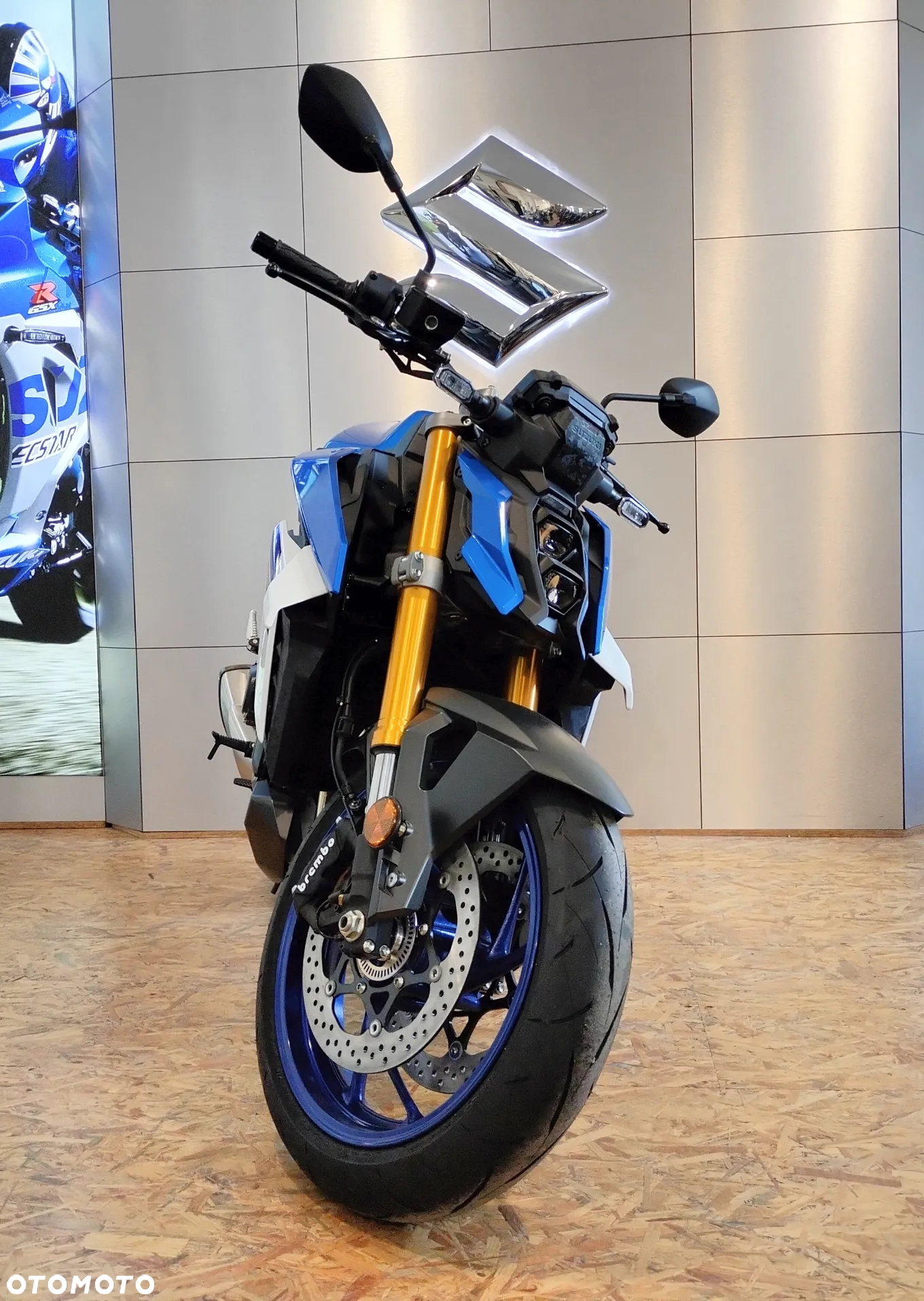Suzuki GSX - 4
