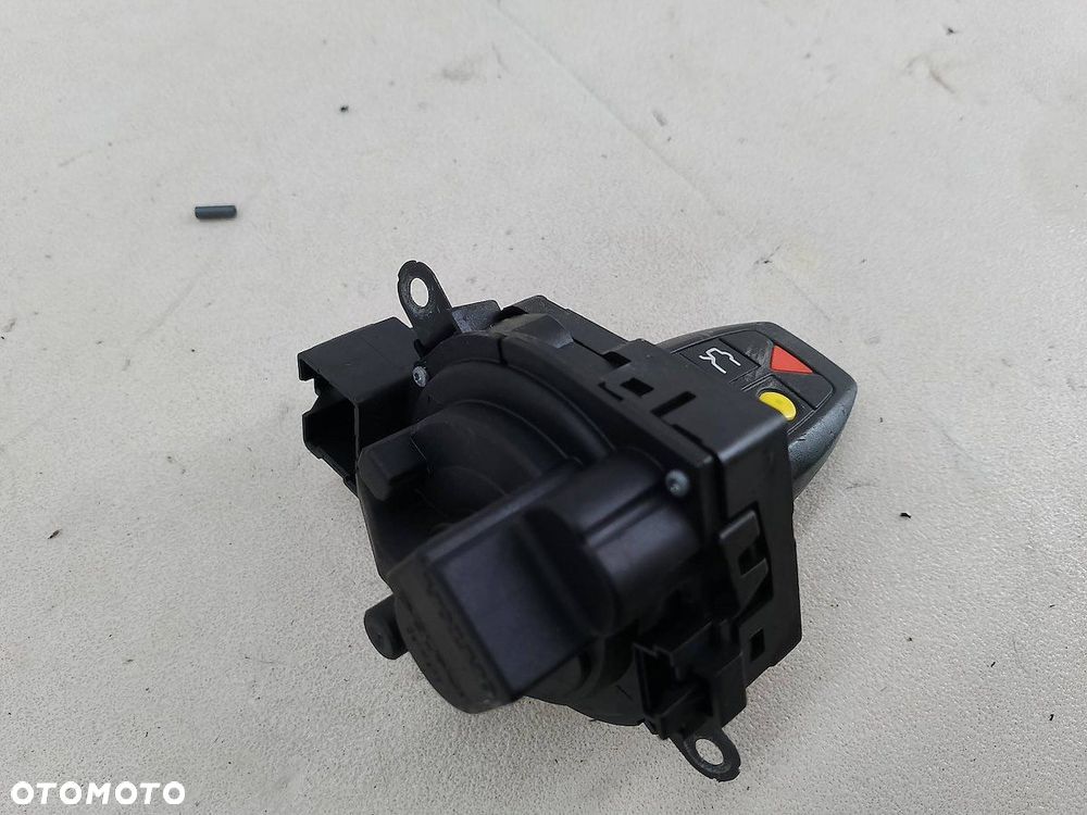 STACYJKA VOLVO V50 30768036 2.0 D - 6