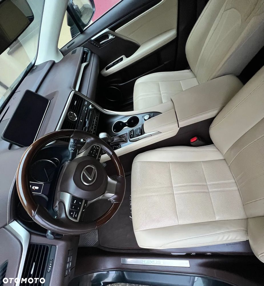 Lexus RX 450h Omotenashi - 5