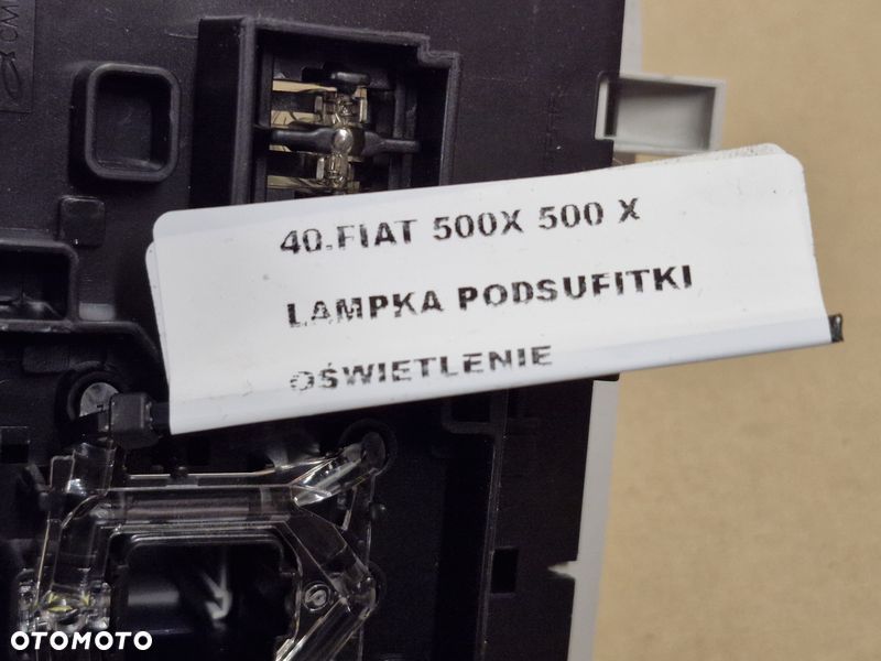 fiat 500x 500 x lampka podsufitki oświetlenie kabiny 7356343110 - 11