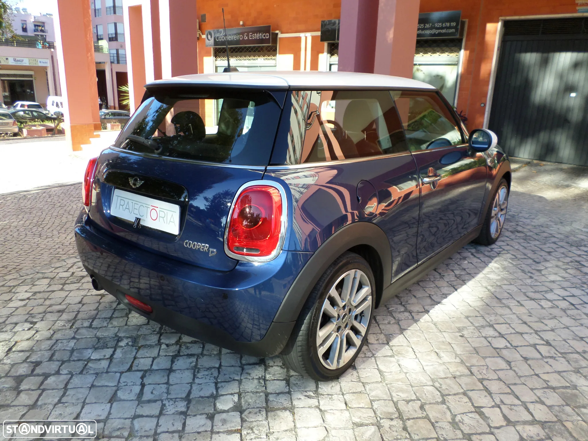 MINI 3 Portas Cooper D - 3