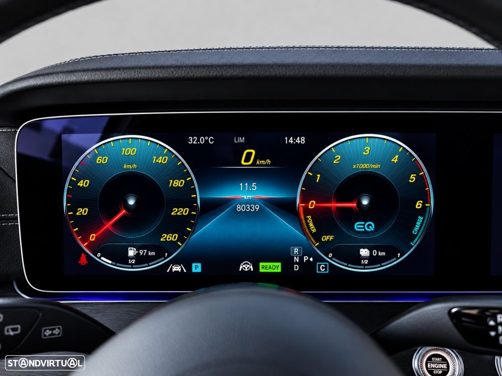 Mercedes-Benz E 300 de 4Matic 9G-TRONIC AMG Line - 15