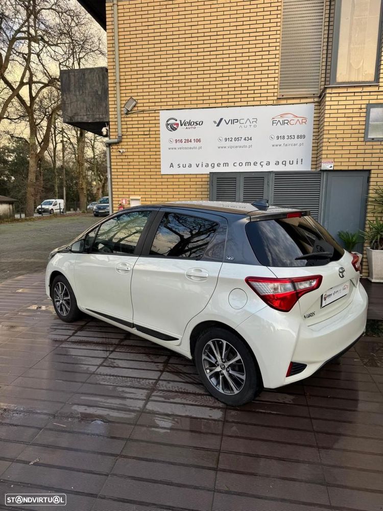 Toyota Yaris 1.0 VVT-i 20 Anos - 2