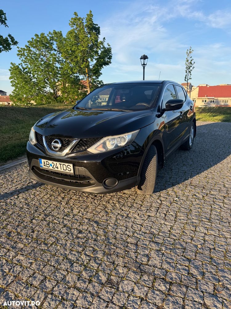 Nissan Qashqai 1.5 DCI Start/Stop Tekna - 1