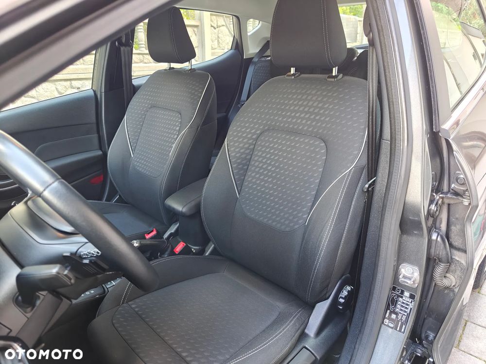 Ford Fiesta - 10