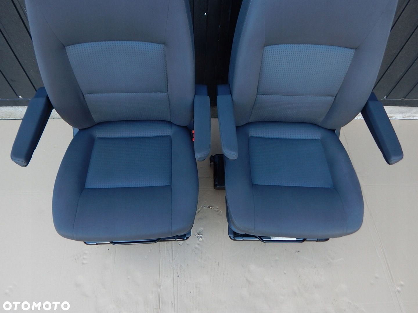 VW T5 T6 MULTIVAN KAMPER fotel OBROTOWY kierowcy pasażera prawy lewy przód - 7
