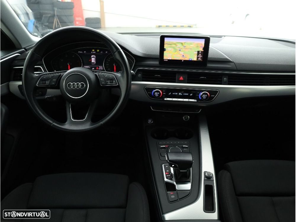 Audi A4 Avant 2.0 TDI Sport S tronic - 18