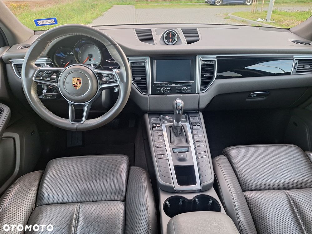 Porsche Macan S - 15