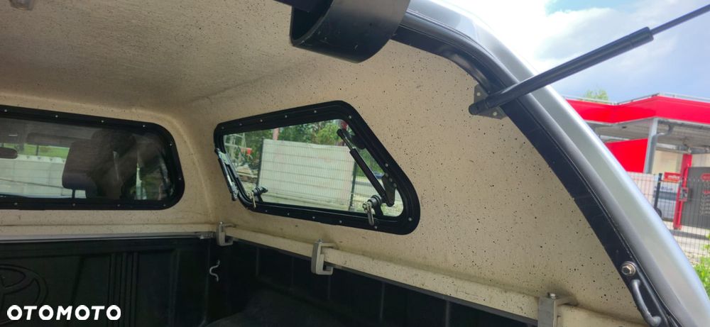 Toyota Hilux 2.4 D-4D Extra Cab SR 4x4 - 39