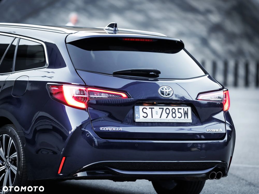 Toyota Corolla 2.0 Hybrid Style - 33