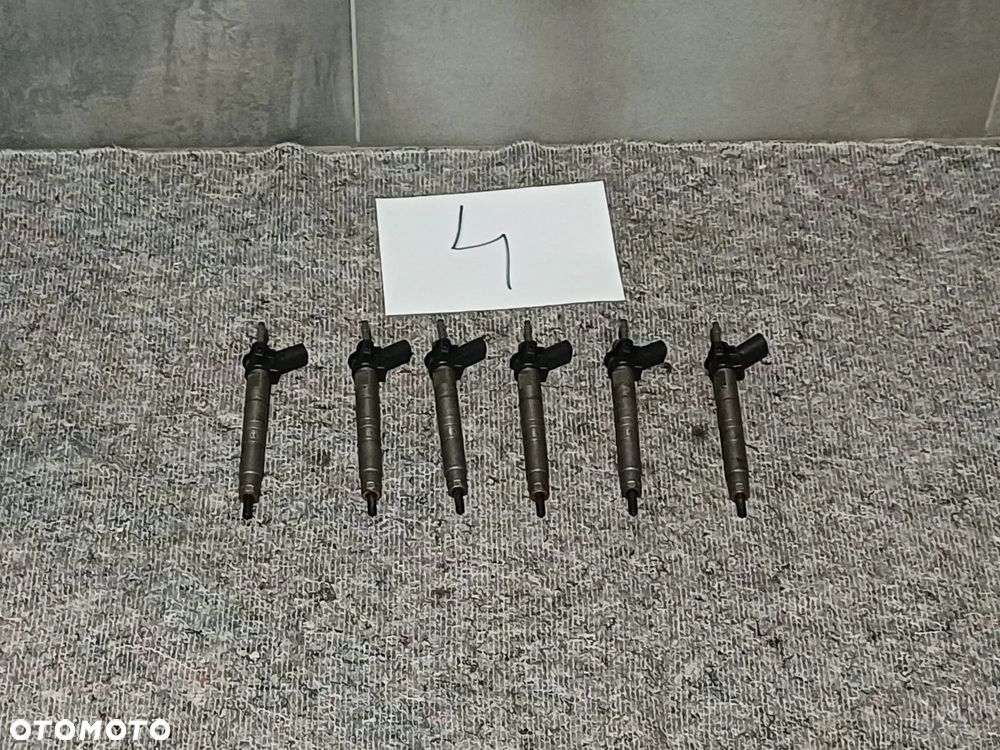 NR 4 Wtrysk, Wtryskiwacze paliwa do BMW X5 3.0TDI 7805428 03 - 1
