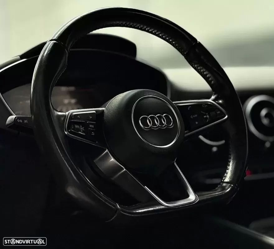 Audi TT Coupé 2.0 TDI - 29