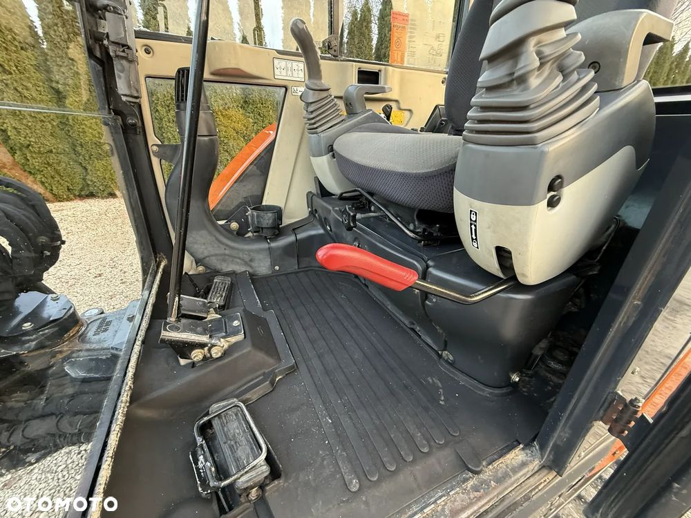 Hitachi ZAXIS ZX 27-3 27 / 2012 ROK / TYLKO 3567 MTH! / PIĘKNA / Z NIEMIEC / W CAŁOŚCI ORYGINAŁ / 303.5 301 302 303 302.7 PC 30 27 KX - 16