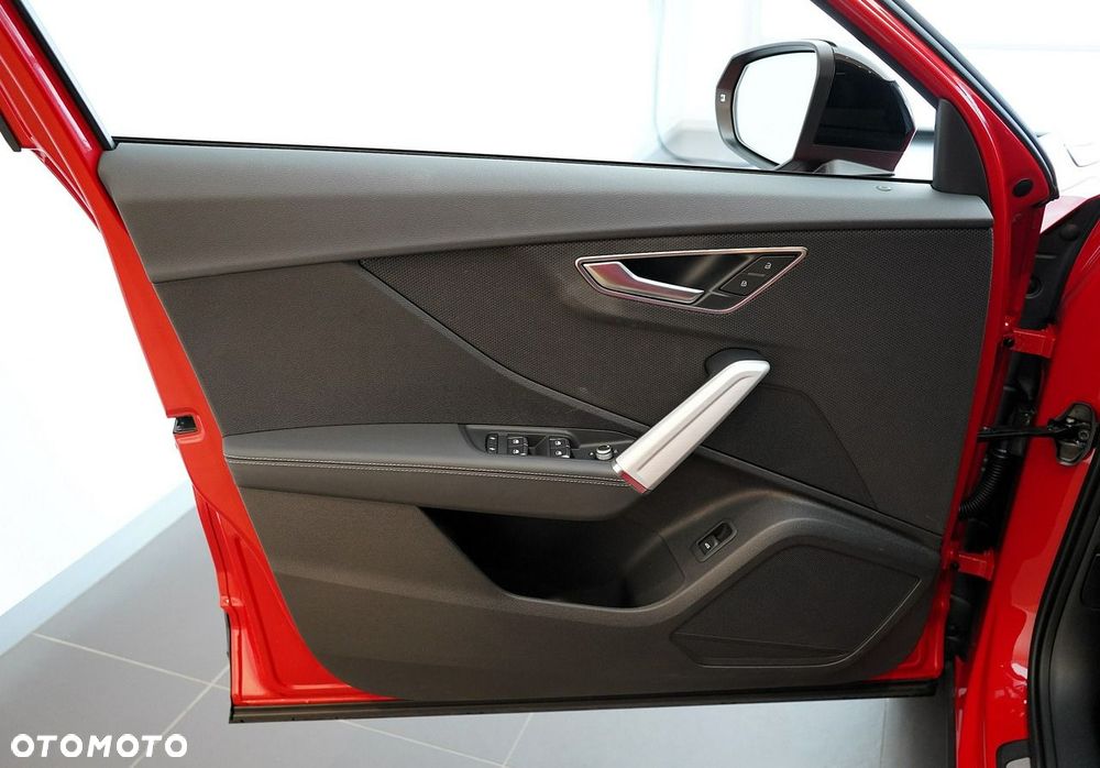 Audi SQ2 - 16