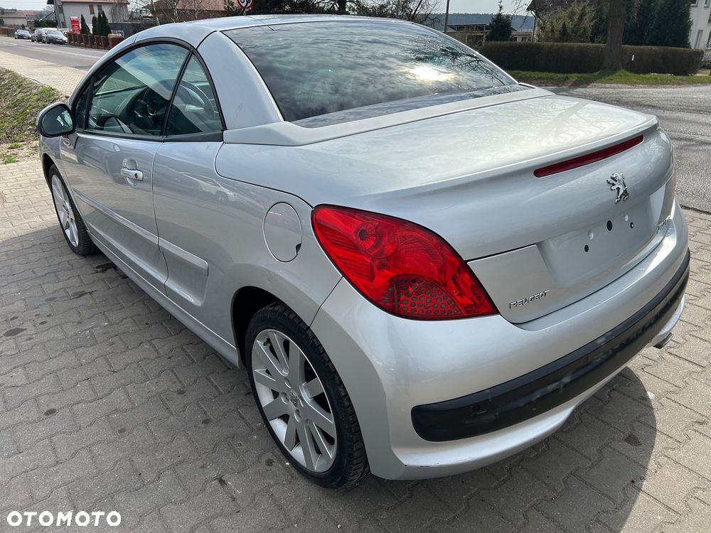 Peugeot 207 - 3
