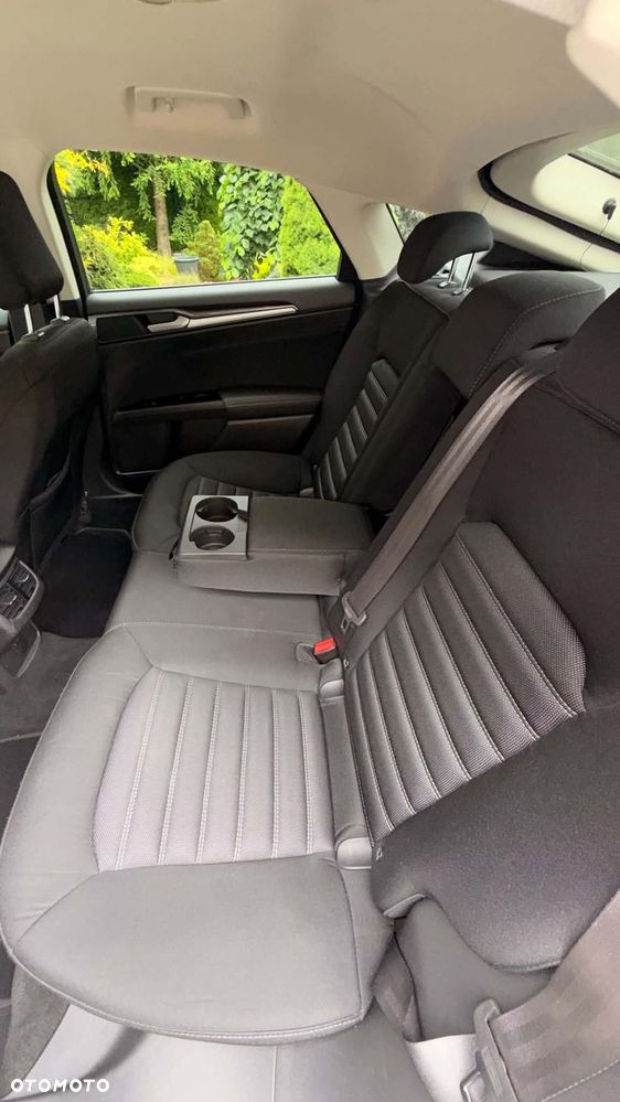 Ford Mondeo 2.0 EcoBlue Titanium - 8