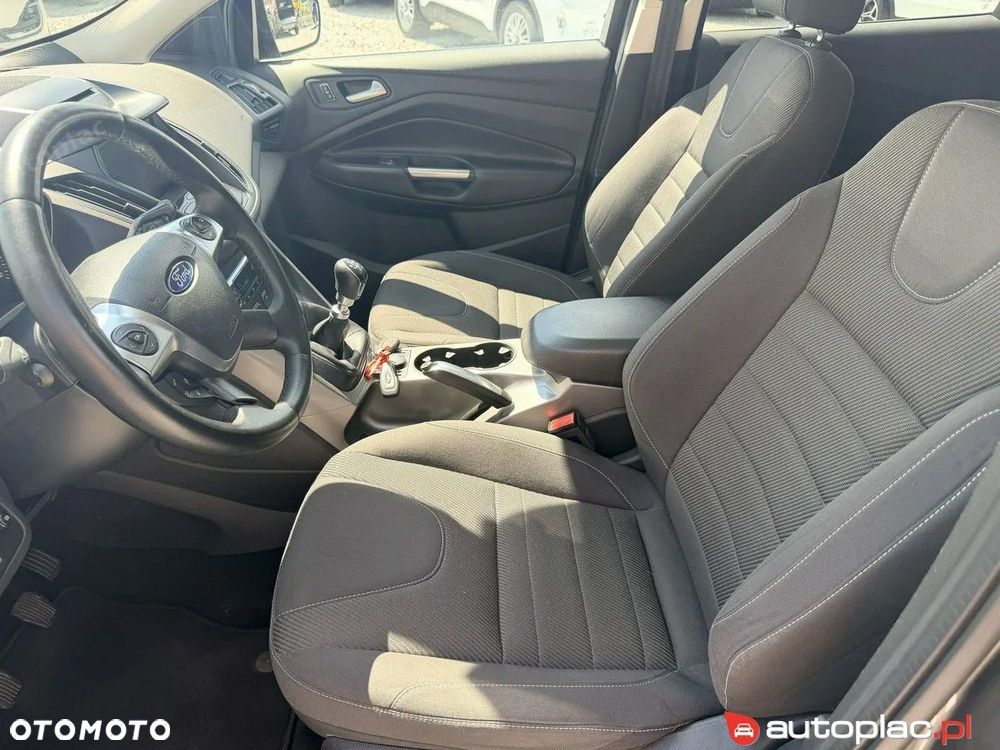 Ford Kuga 2.0 TDCi 4x4 SYNC - 31