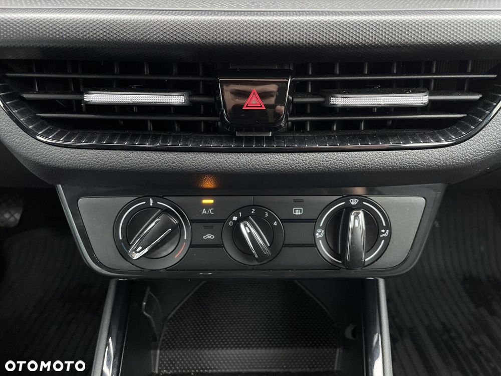 Skoda Fabia 1.0 TSI Ambition - 24