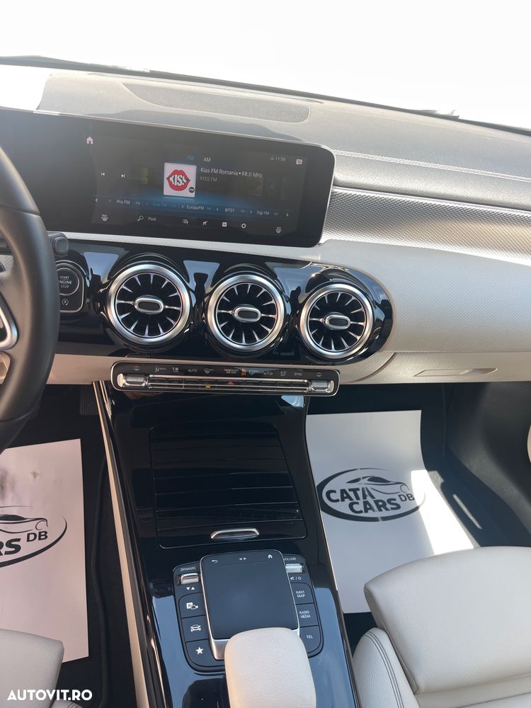 Mercedes-Benz CLA 180 - 32
