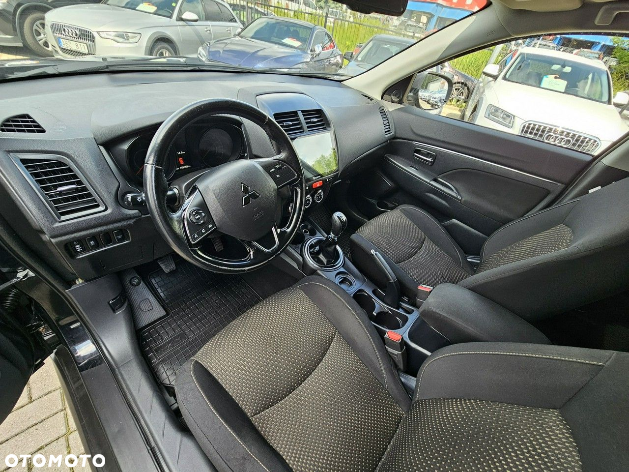 Mitsubishi ASX 1.6 2WD Intense - 23