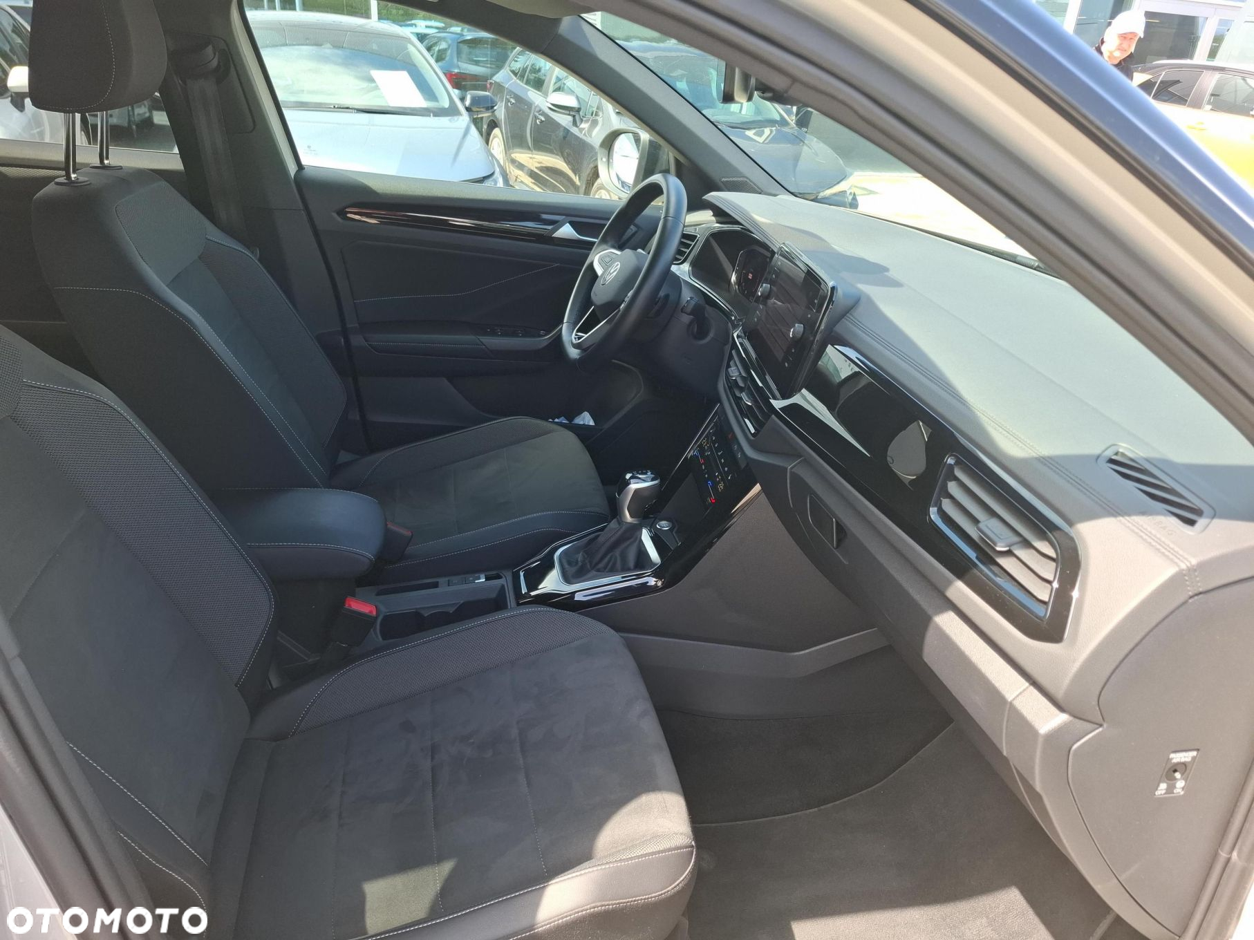 Volkswagen T-Roc 1.5 TSI Style DSG - 13