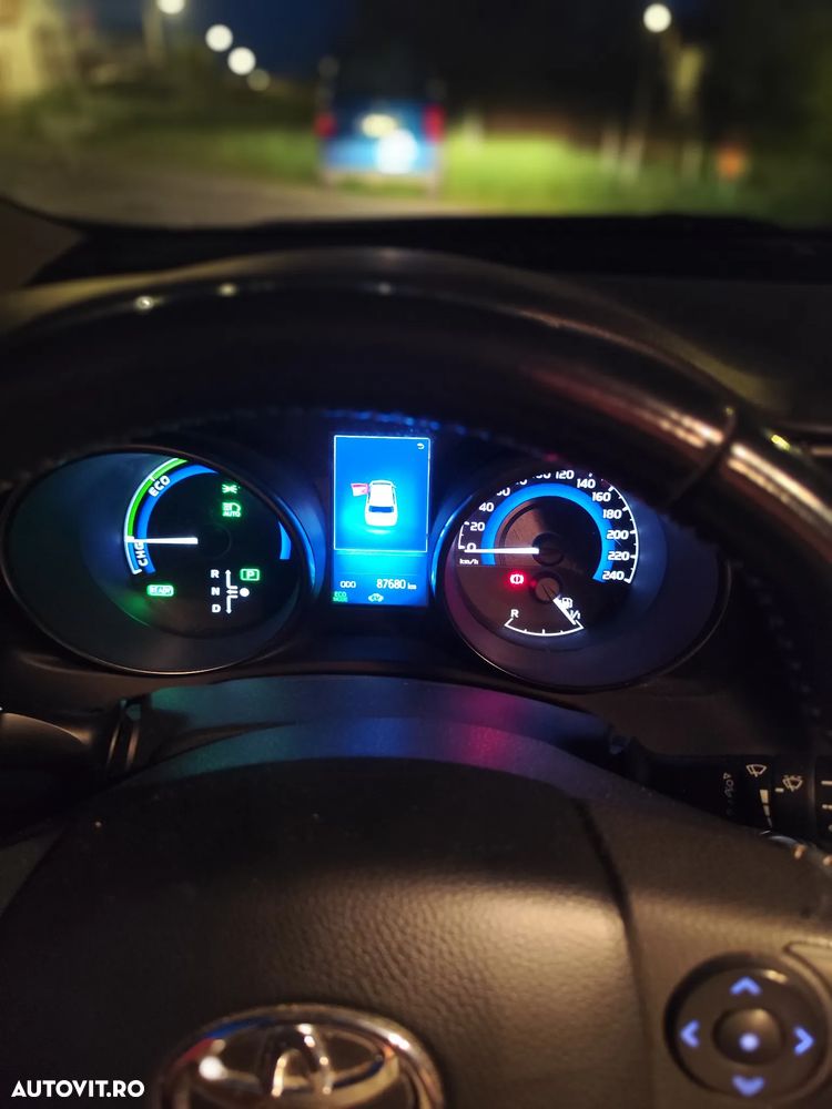 Toyota Auris - 4