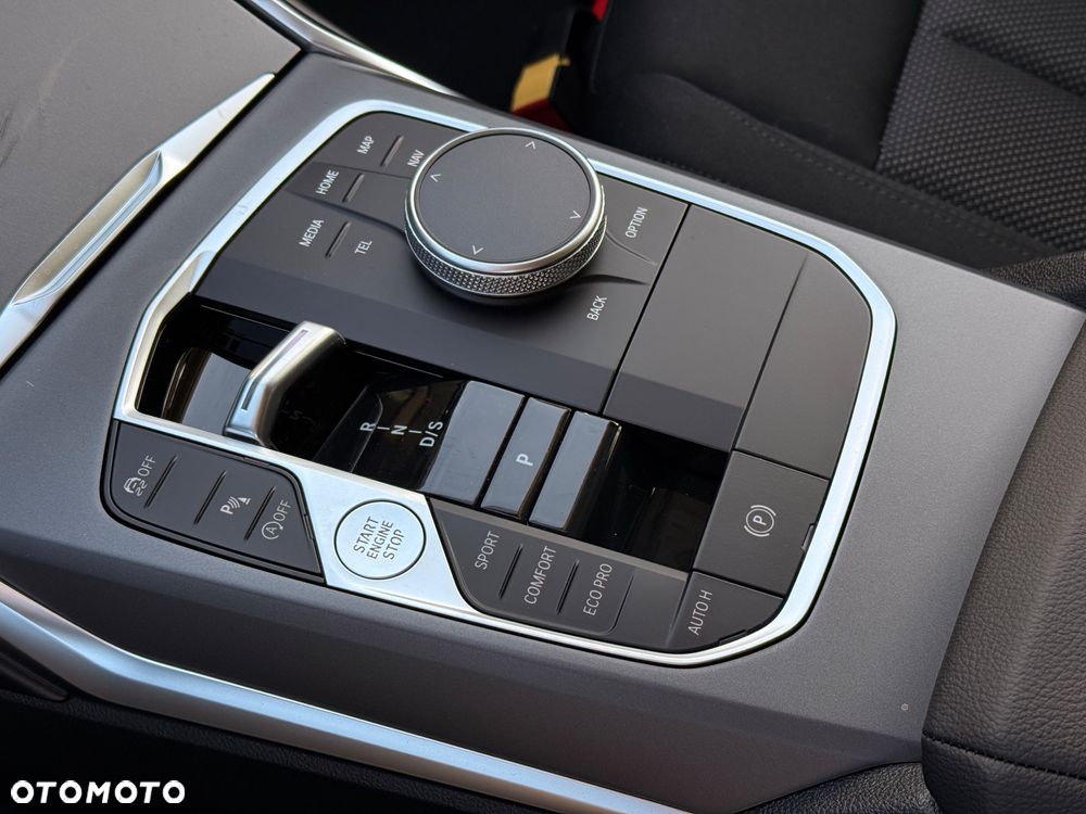 BMW Seria 3 320i sport - 20