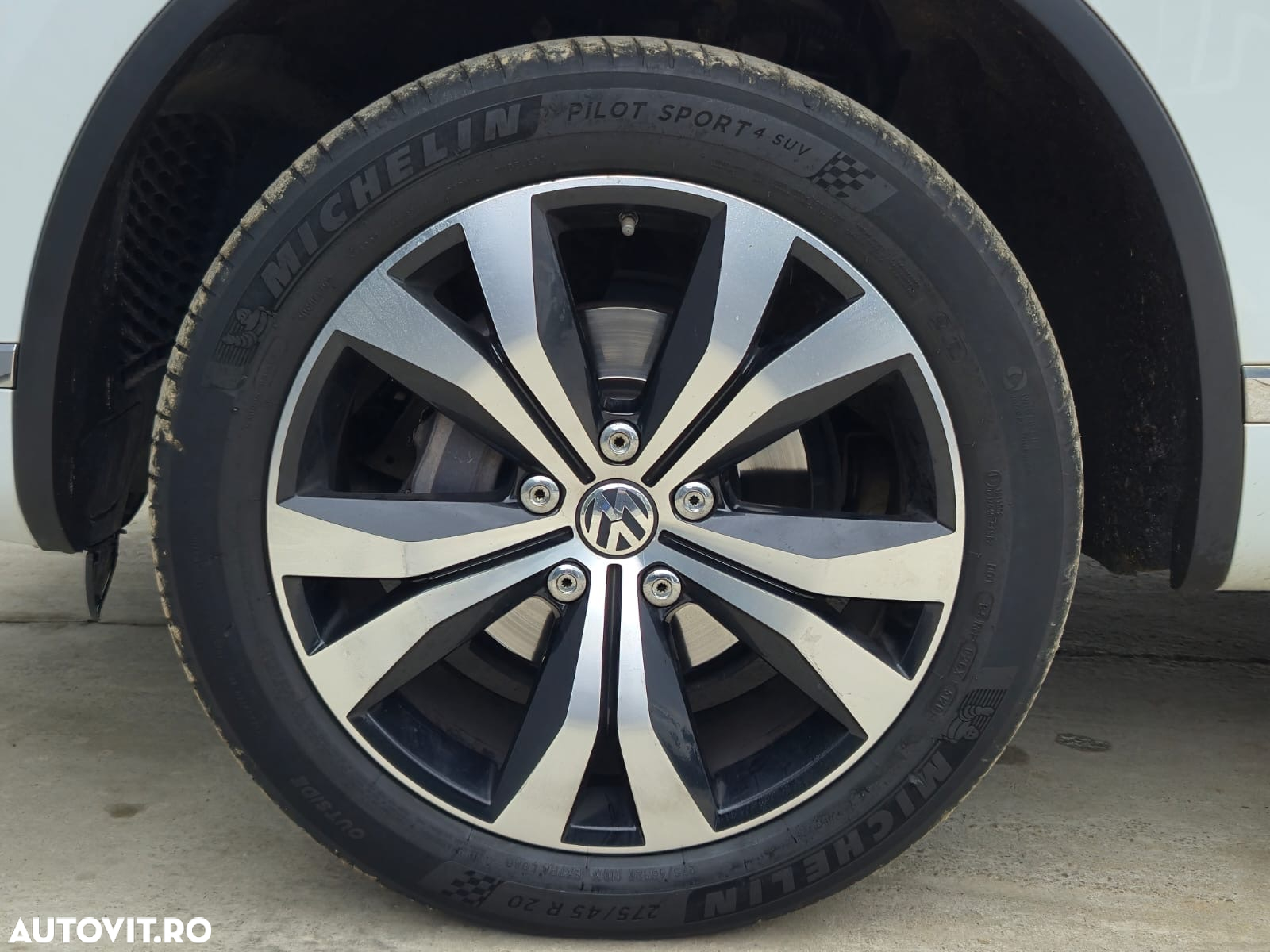 Volkswagen Touareg 3.0 V6 TDI SCR Blue Motion DPF Automatik Exclusive - 24