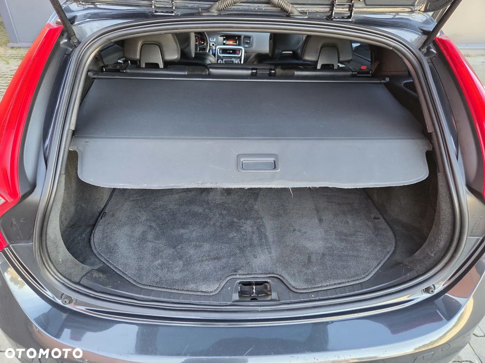 Volvo V60 D4 Drive-E R-Design Summum - 18