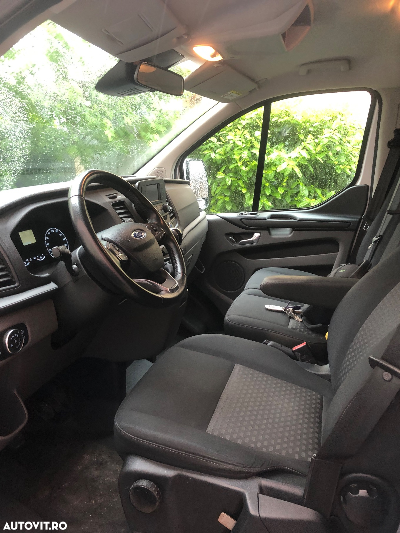 Ford Transit Custom Kombi 320 2.0 EcoBlue 130 CP L2H1 Trend - 30