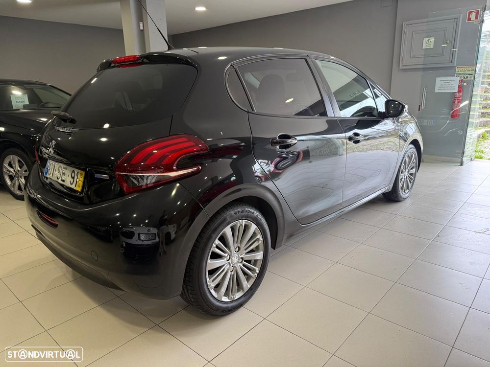 Peugeot 208 82 VTI Style - 3