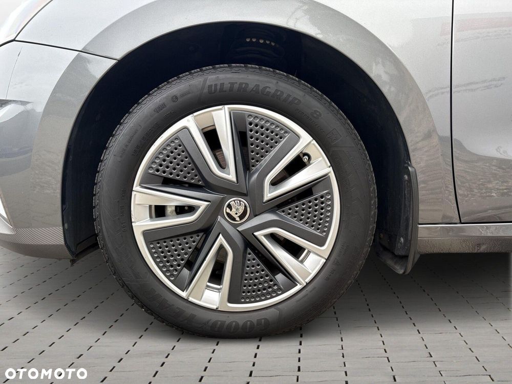 Skoda Fabia 1.0 TSI Style DSG - 32
