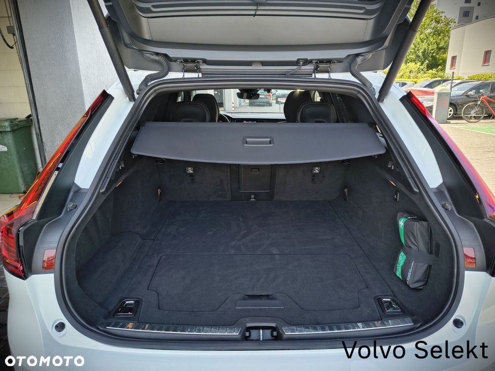 Volvo V90 - 29