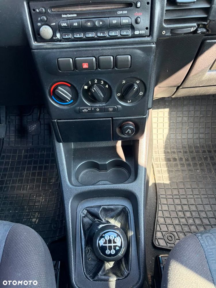 Opel Zafira - 5