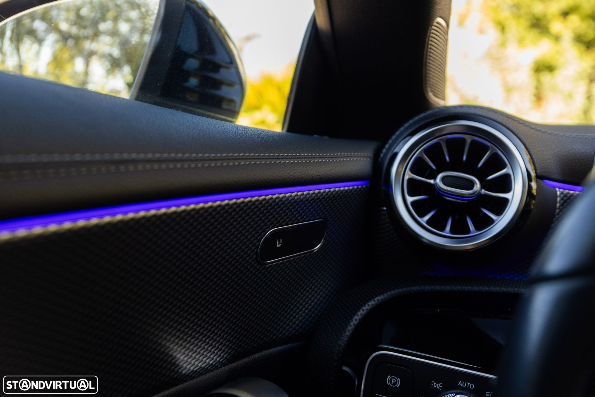 Mercedes-Benz CLA 200 - 42