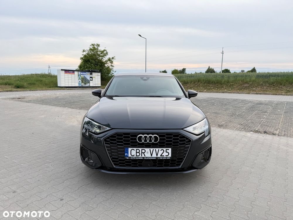 Audi A3 Sportback 1.5 TFSI Sport S tronic - 3