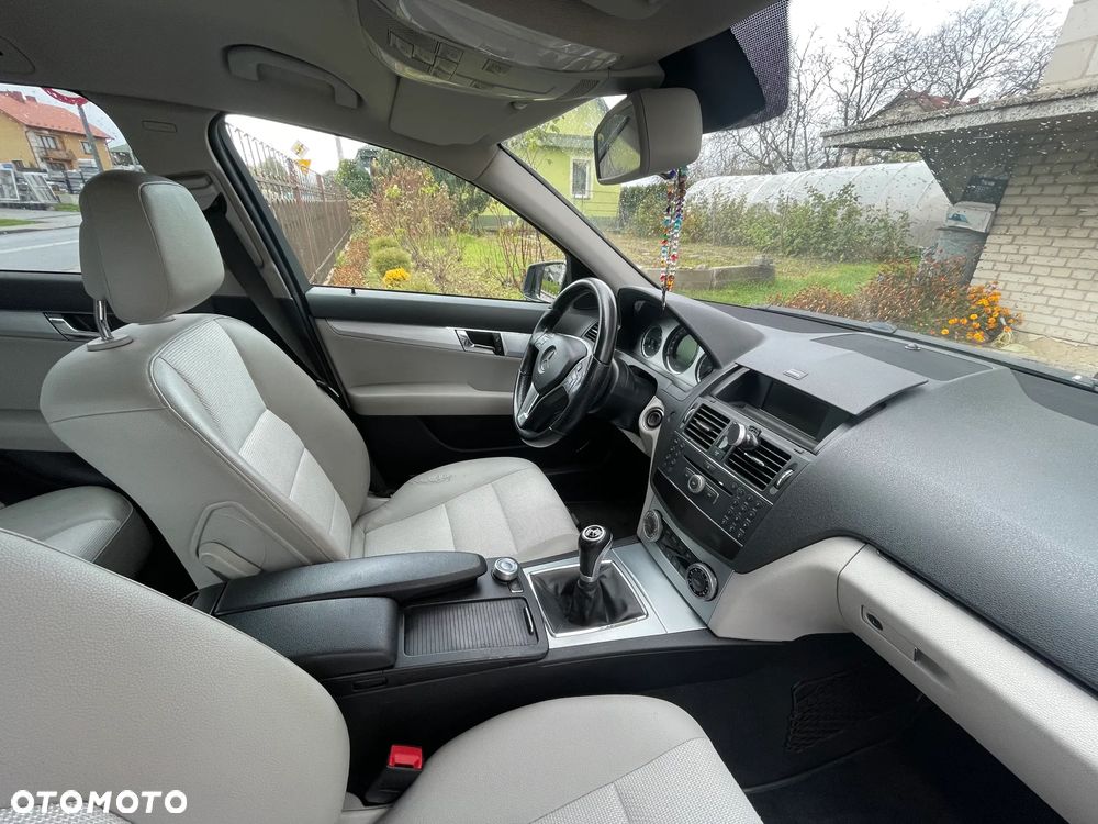 Mercedes-Benz Klasa C - 11