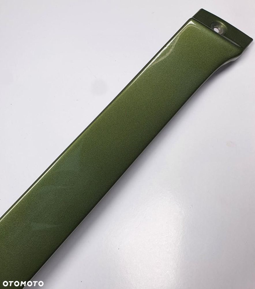 LISTWA POD LAMPE PRAWY PRZÓD 876 MERCEDES W126 - 3