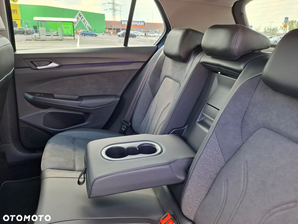 Volkswagen Golf 1.5 TSI Special Edition - 13