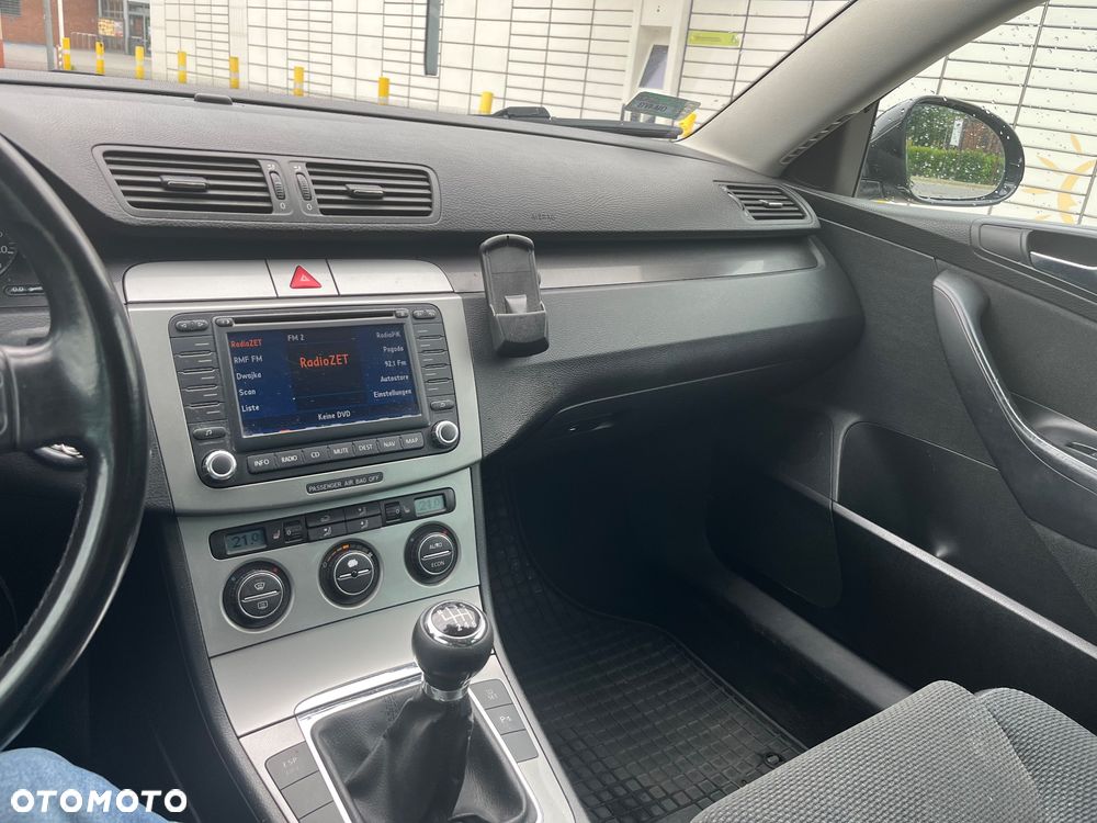 Volkswagen Passat 2.0 TDI DPF Highline - 3