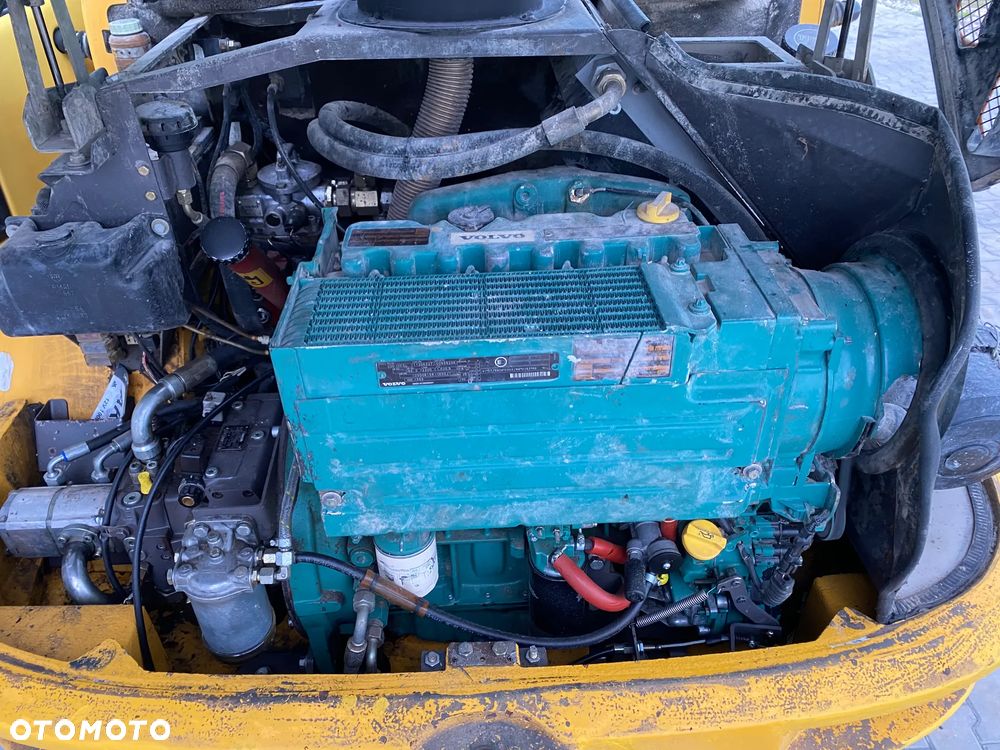 Volvo L30B - 9